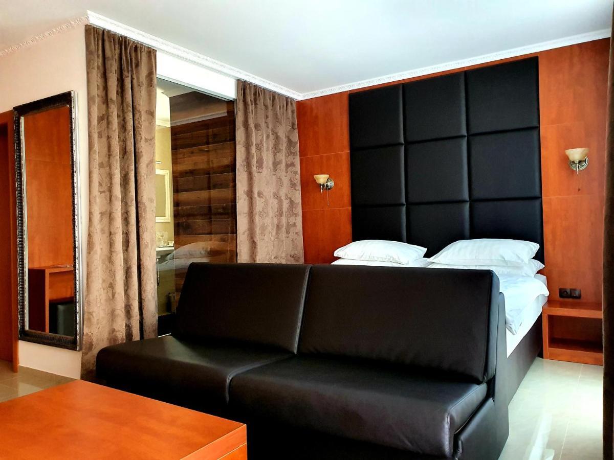 Boutique Bora & Garamm Hotel 5*
