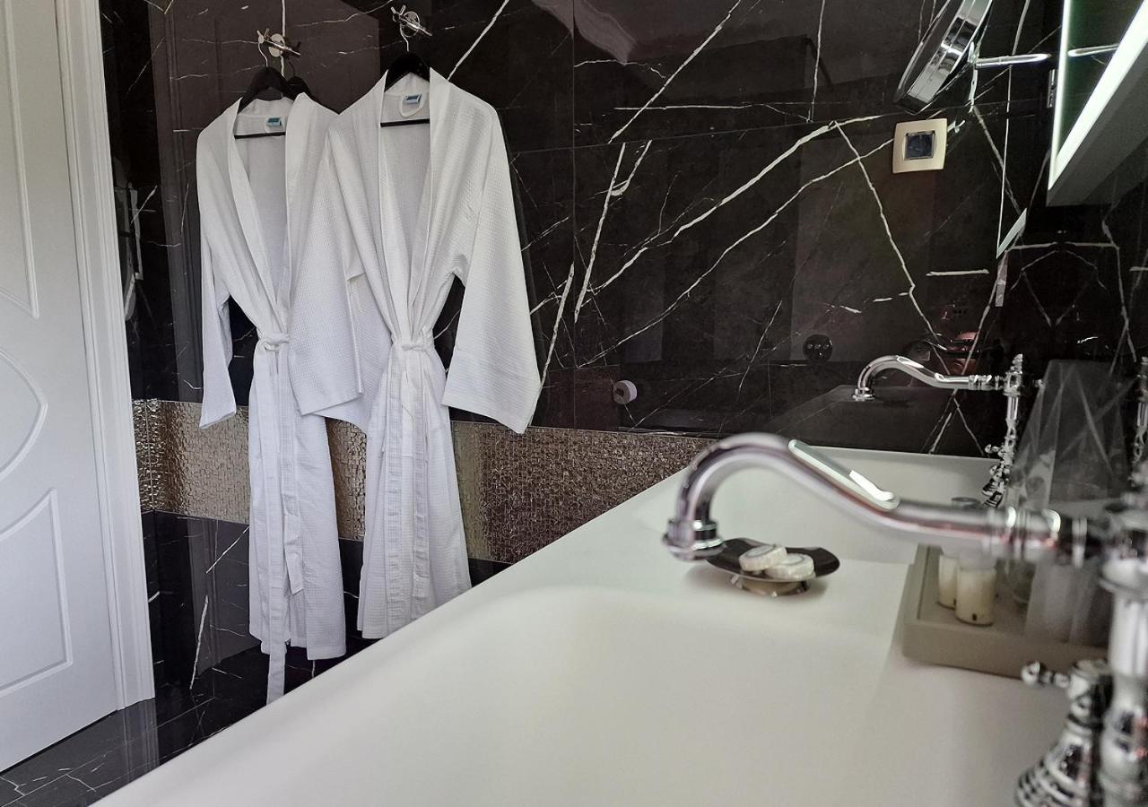 Hotel Boutique Bora & Garamm 5*